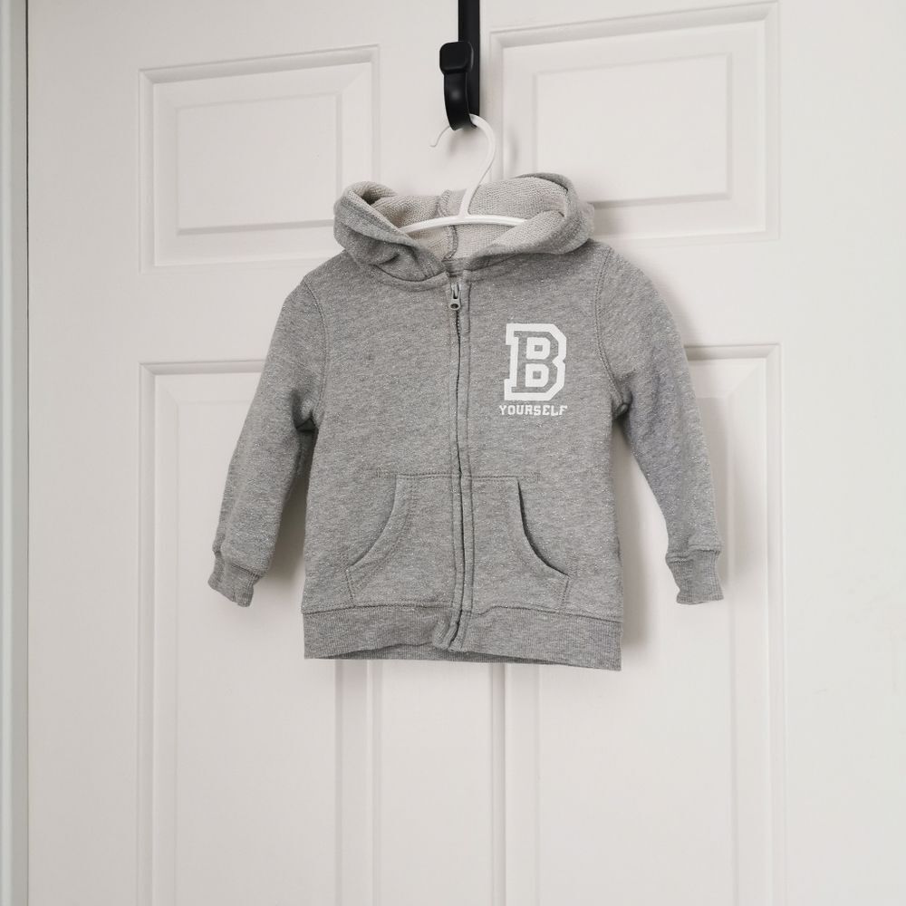 3/$20 Oshkosh B'gosh girls sweater size 18 m